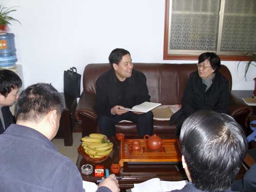 淄博市律师协会关玛俐会长一行来我所检查指导工作